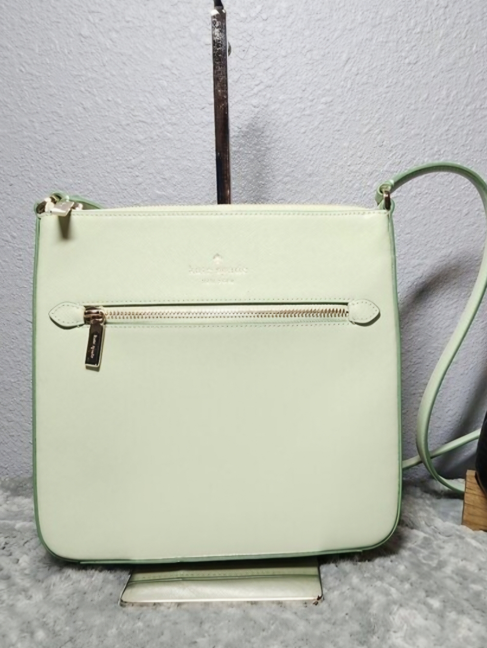 NEW - Auth.Kate Spade Sadie North South Crossbody Light Olive Green: Firm Price